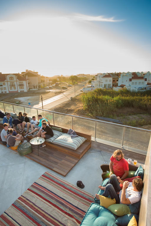 Surfers Lodge Peniche Εξωτερικό φωτογραφία