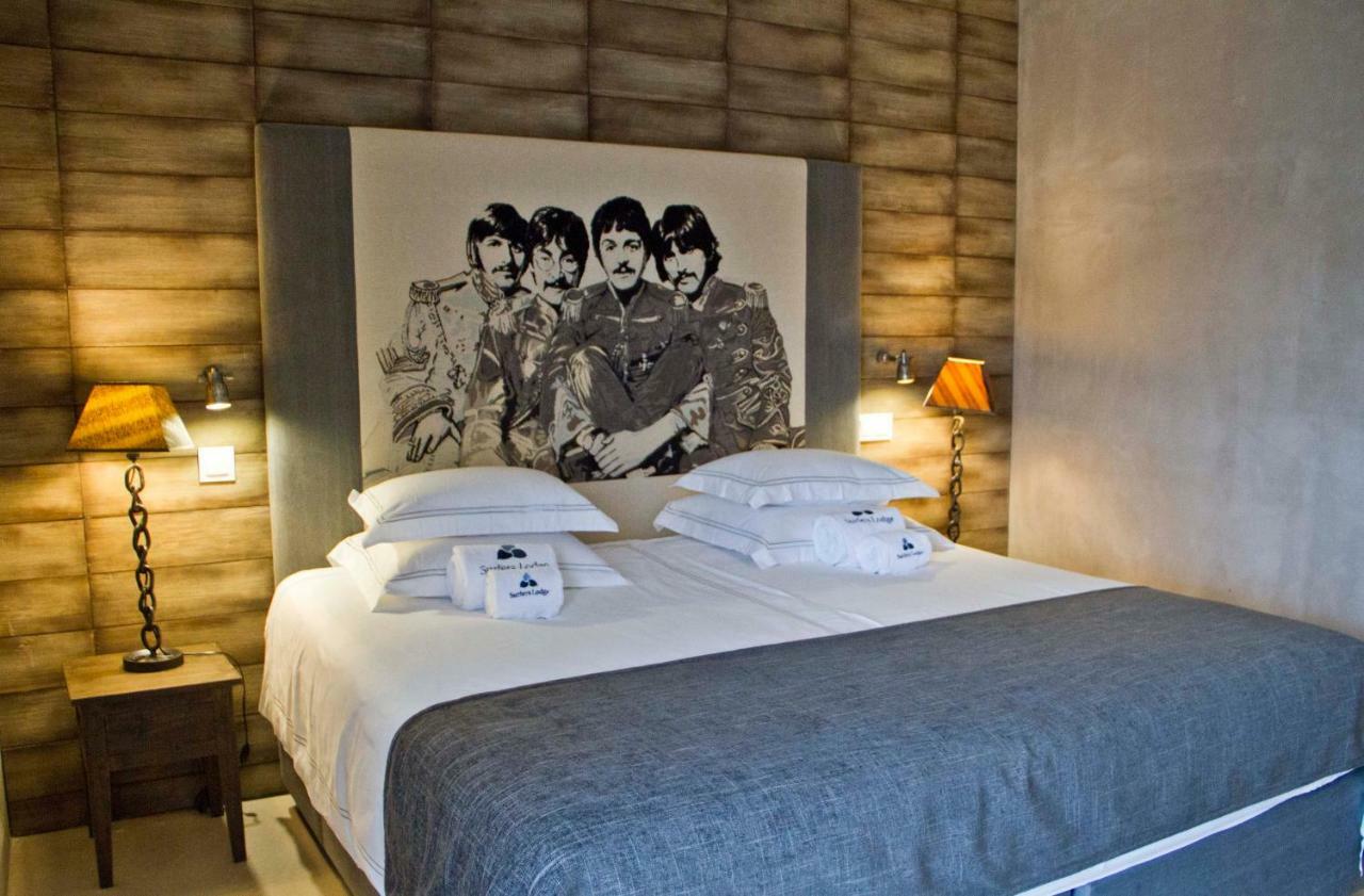 Surfers Lodge Peniche Εξωτερικό φωτογραφία